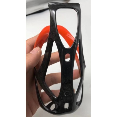 特殊なフルカーボンファイバー ウォーター ボトル ケージ MTB